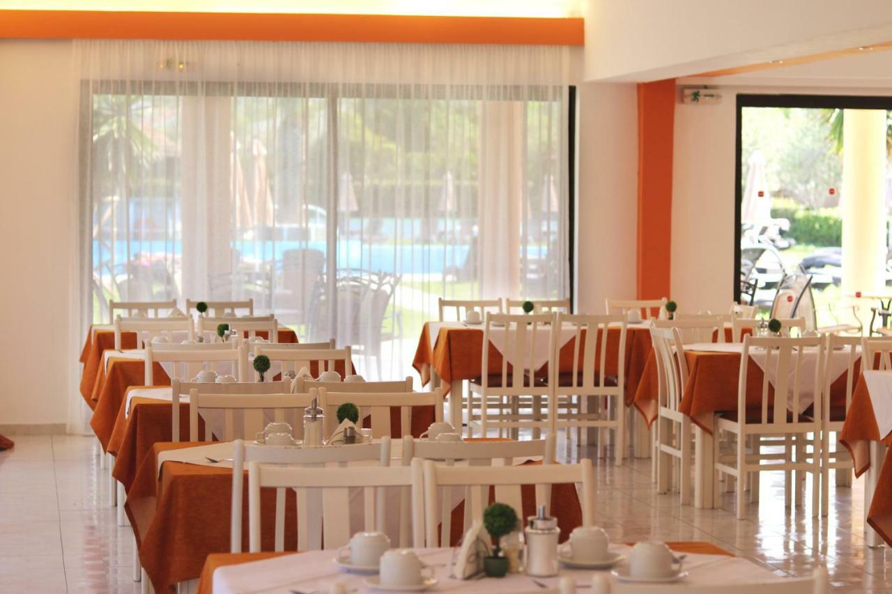 Pegasus Hotel Рода Екстериор снимка